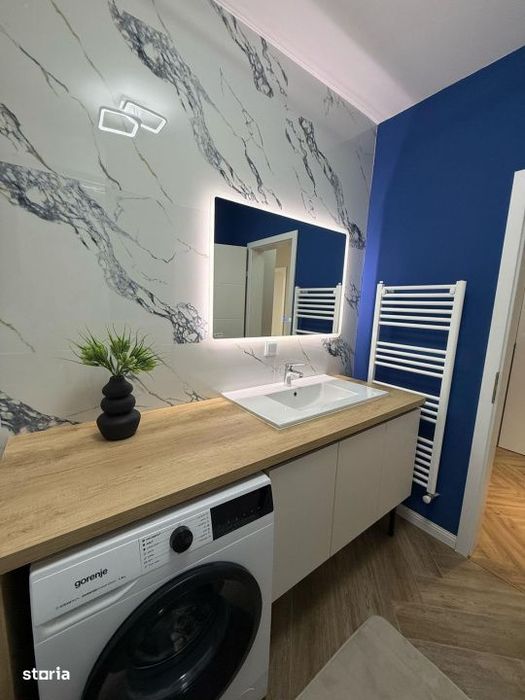 Apartament cochet de 3 camere, gradina de 10 mp, parcare, zona Terra