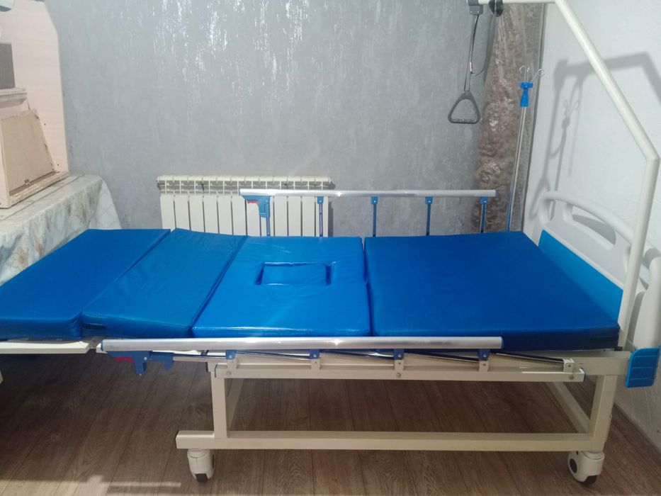 Медицинский кровать