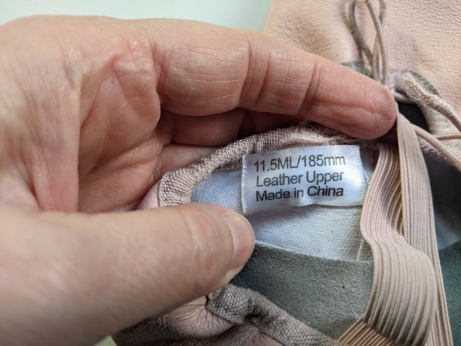 Пантофки за балет и танци, естест. кожа, N27-28,САЩ