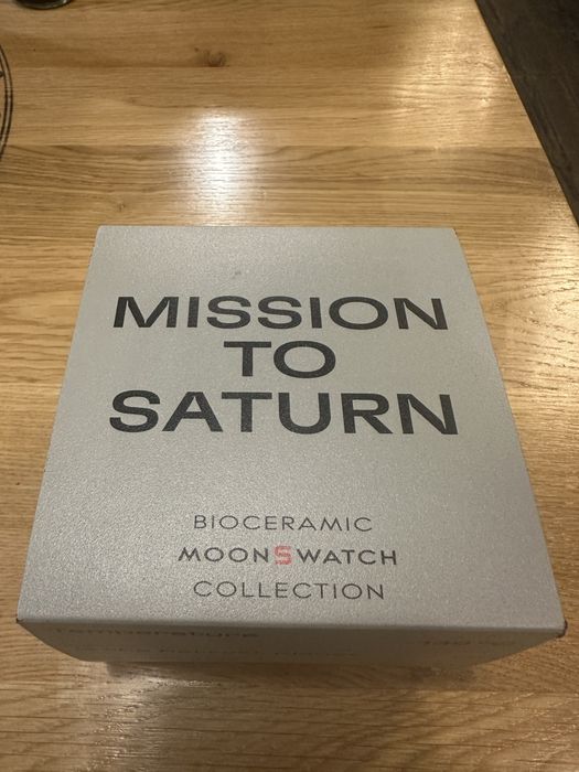 Omega Moonswatch “Mission to Saturn”