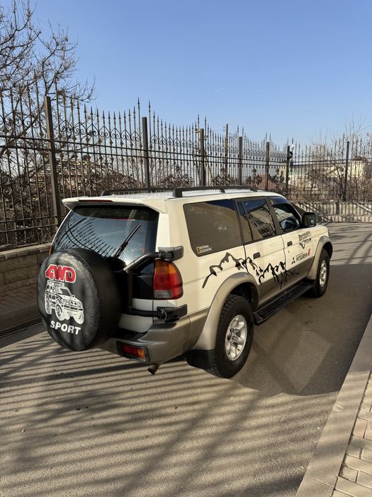 Mitsubishi chellenger mantero sport