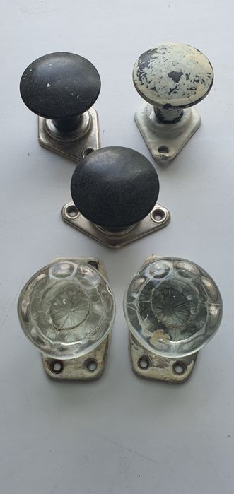 Дверные  ручки  б/у