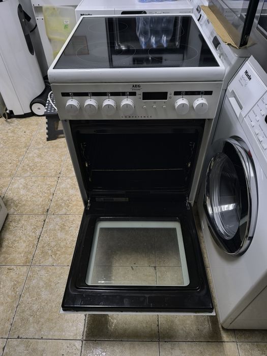 Свободностояща печка AEG 41035VD-wc  на 50ст. ширина.