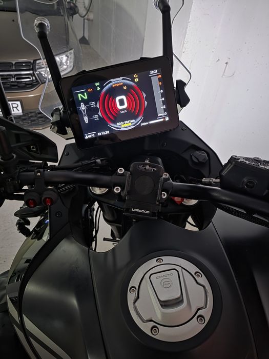 CF Moto Explore 800MT