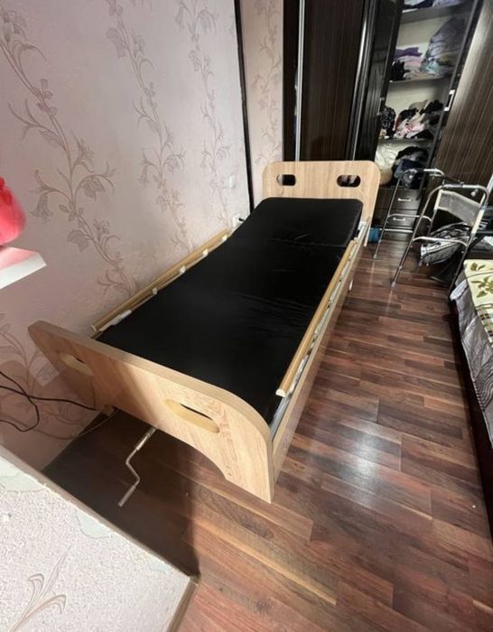 Продается ортопедическая кровать.