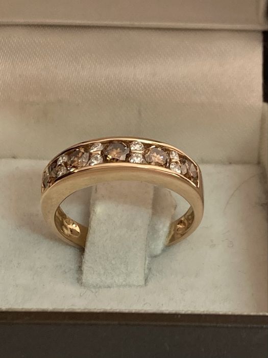Inel aur rose 18kt.cu diamante fancy