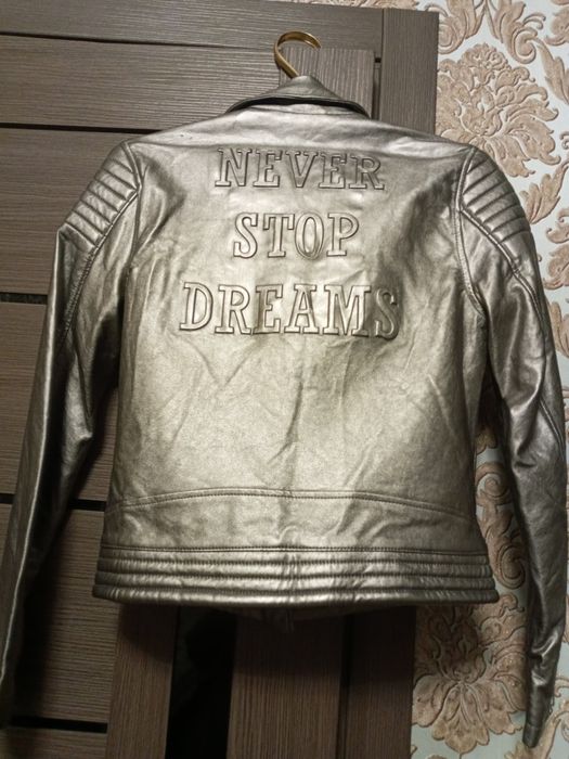 Женская одежда кож куртка 46р 48р