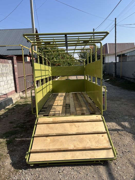 Коневоз/скотовоз/прицеп