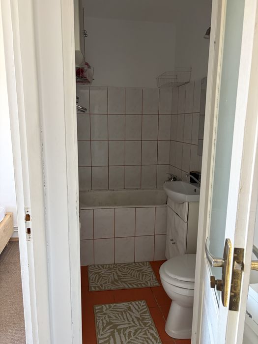inchiriez apartament