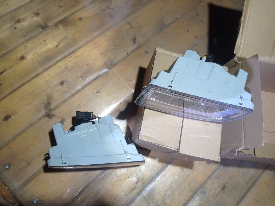 Туманки в бампер Тлк 100, TLC100, LED