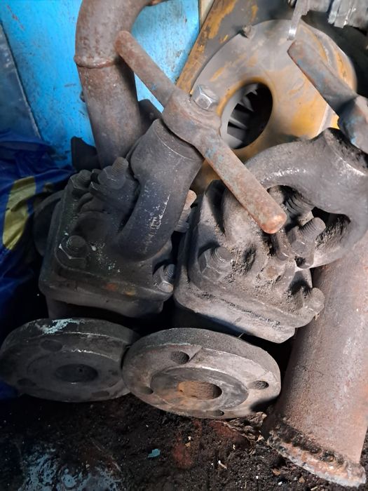 Продам кран задвижку