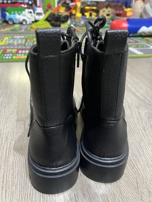 Детски кубинки Primark