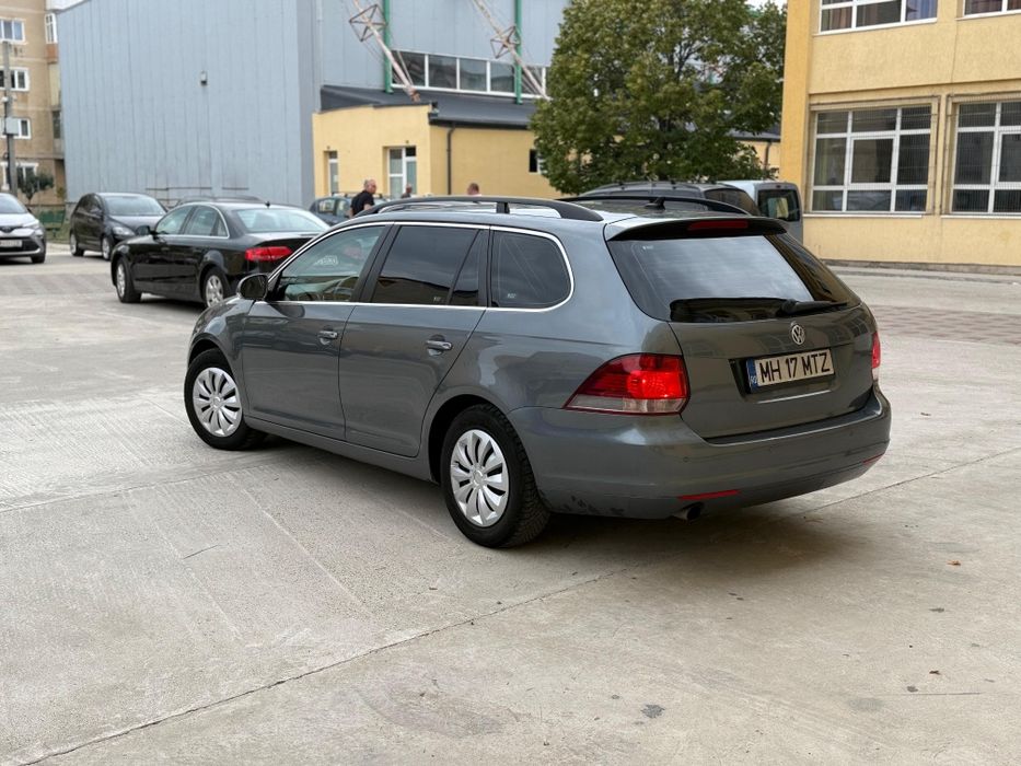 Volkswagen Golf VI