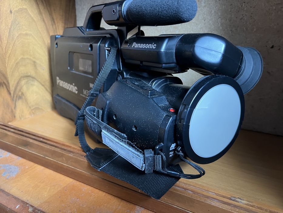 Cameră video Panasonic VHS Panasonic  kit complet