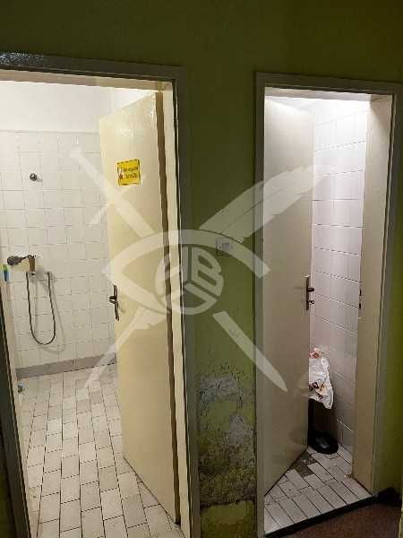 Продава се Тристаен апартамент в Бургас, Възраждане - 70 кв.м за 2643 €/кв.м - Снимка #2