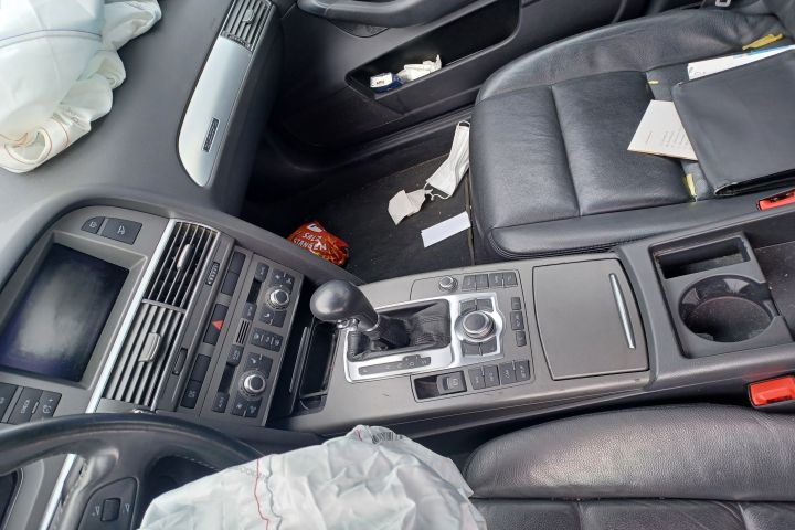Volan cu comenzi 61680000B 4F0419091AH1KT Audi A6 4F/C6