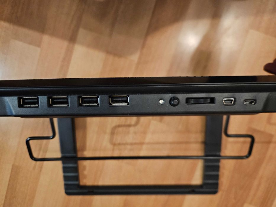 Cooler Master охладител поставка за лаптоп