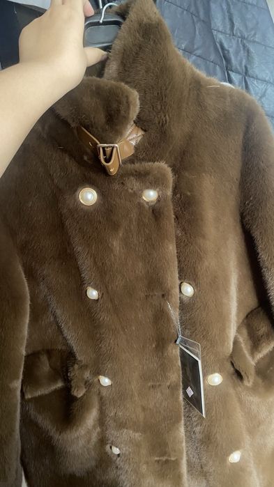 Шубановаяпродается за 20.000если интересно пишите на васап