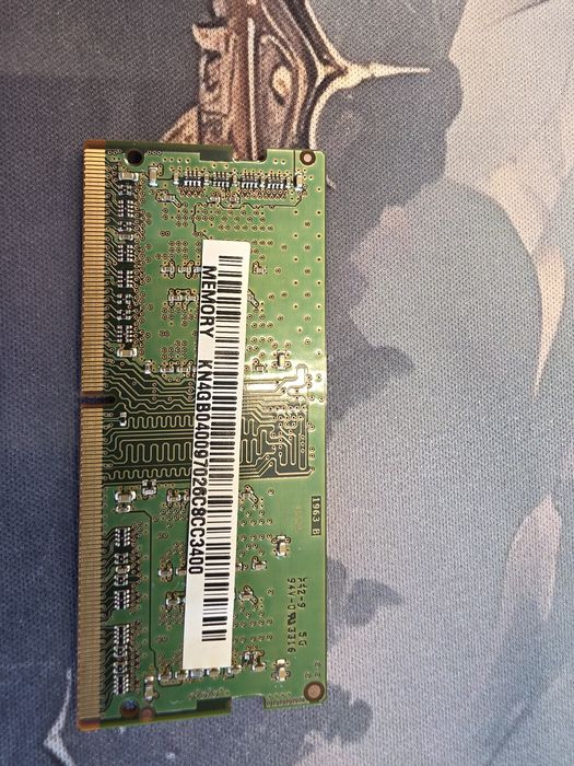 Оперативная память 4GB DDR4 2400MHz SO‑DIMM Micron, б/у