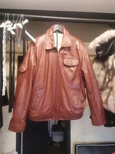 Боядисване  на кожени якета всички цветове и дрехи от памук