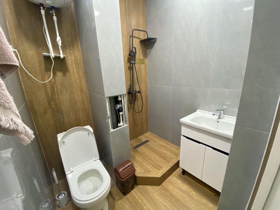 Срочно 2-комнатная квартира Юнусабад-7 Новостройка