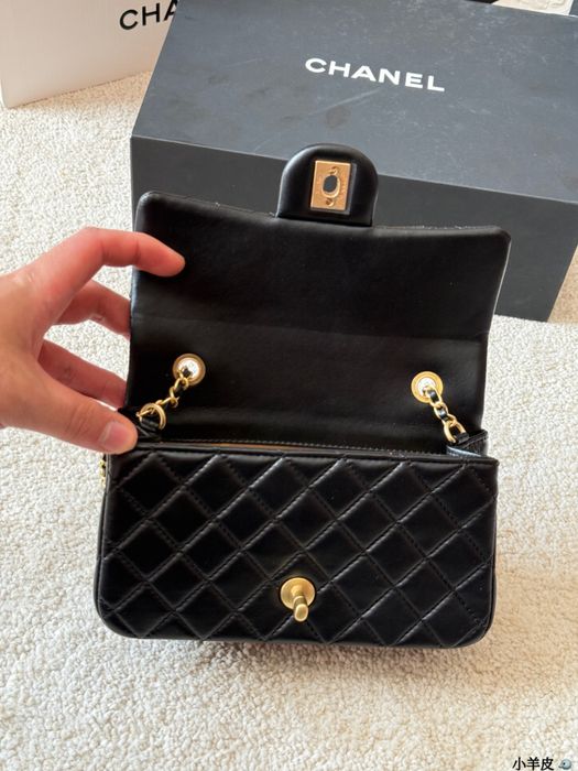 Geanta Chanel piele