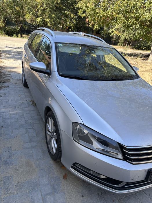 VOLKSWAGEN Passat 2011 — imagine 3