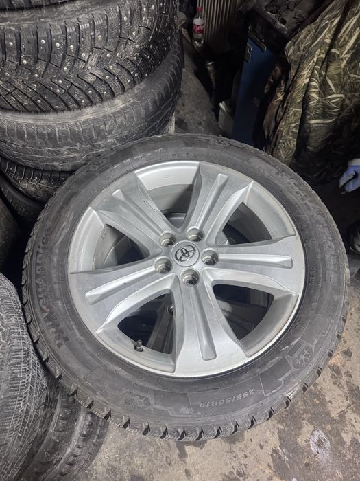 Хайландер  диски с шинами   р19  Оргинал