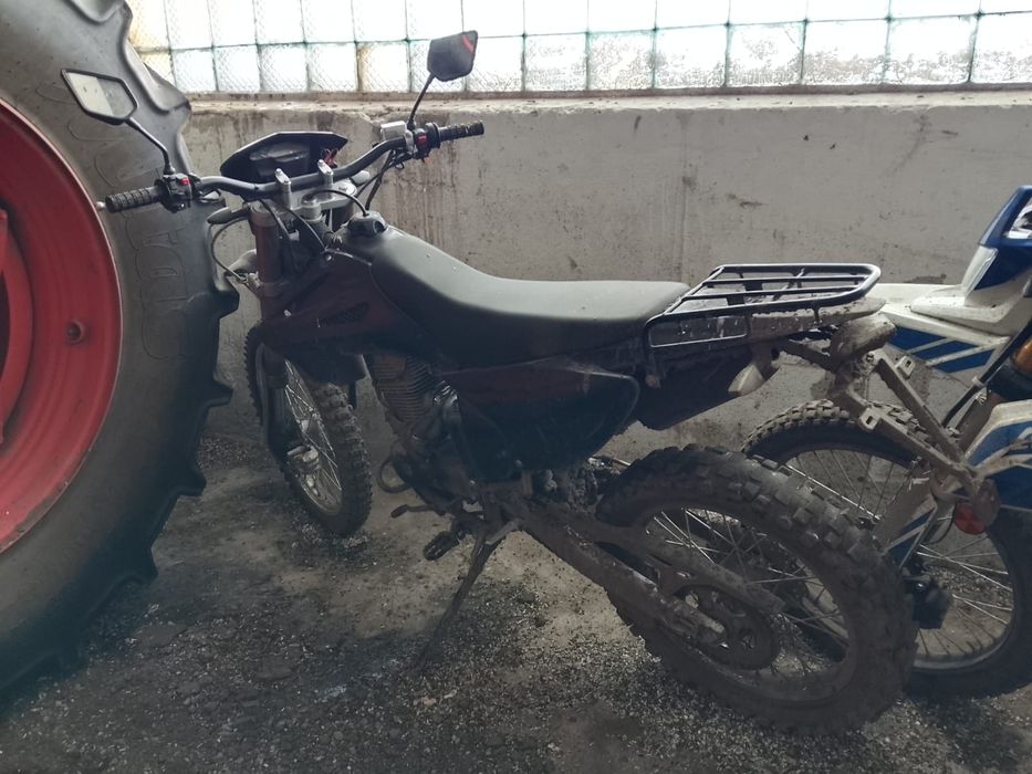 Продам мотоцикл 06 срочно