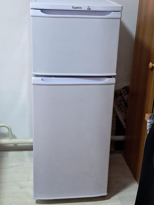 Продам холодильник Бирюса 120 см
