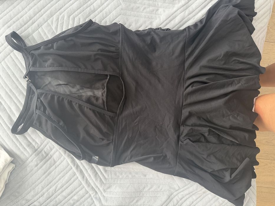 Продам купальник черного цвета