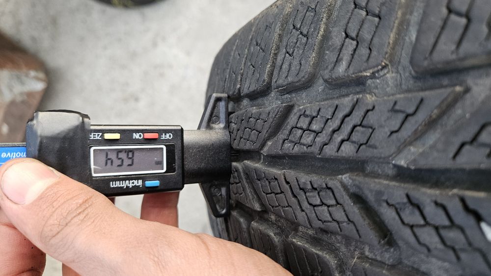 4бр гуми 165 70 14 семперит