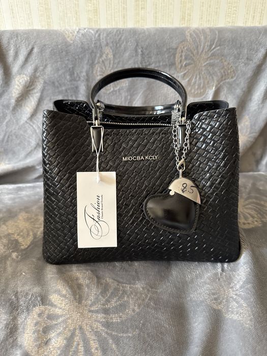 Продам сумочку новая