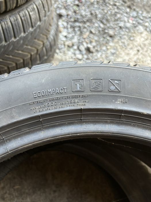 235/50/19 и 255/45/19 Pirelli