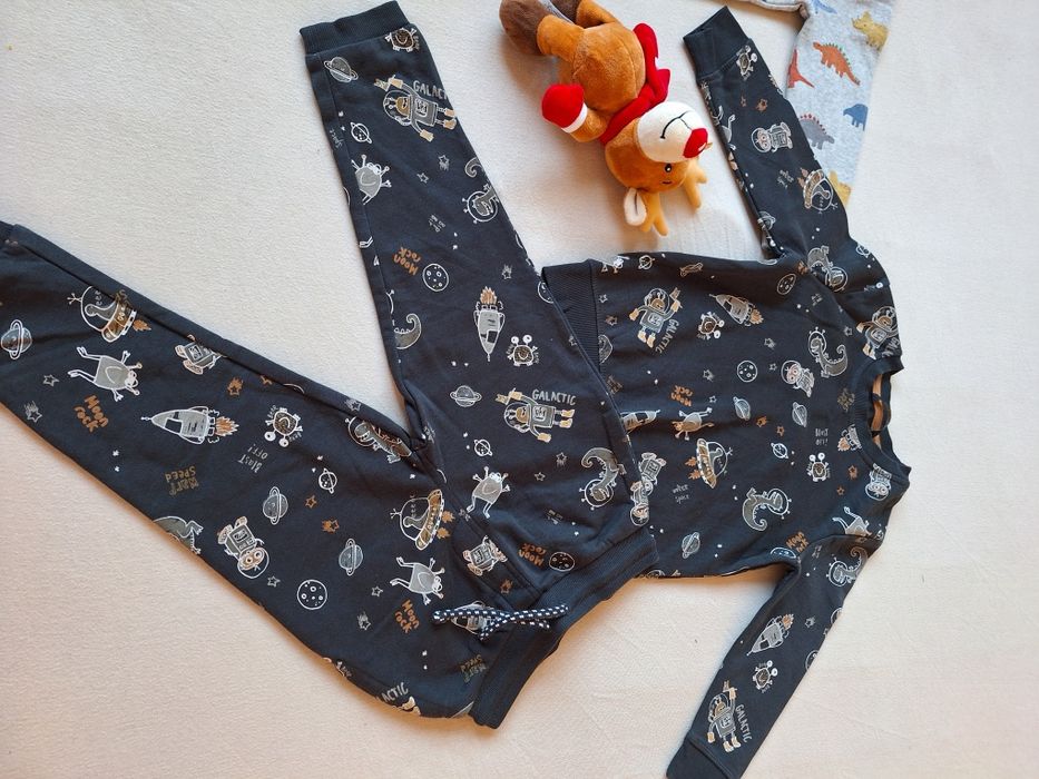 Нови детски дрешки размер 3-4 години