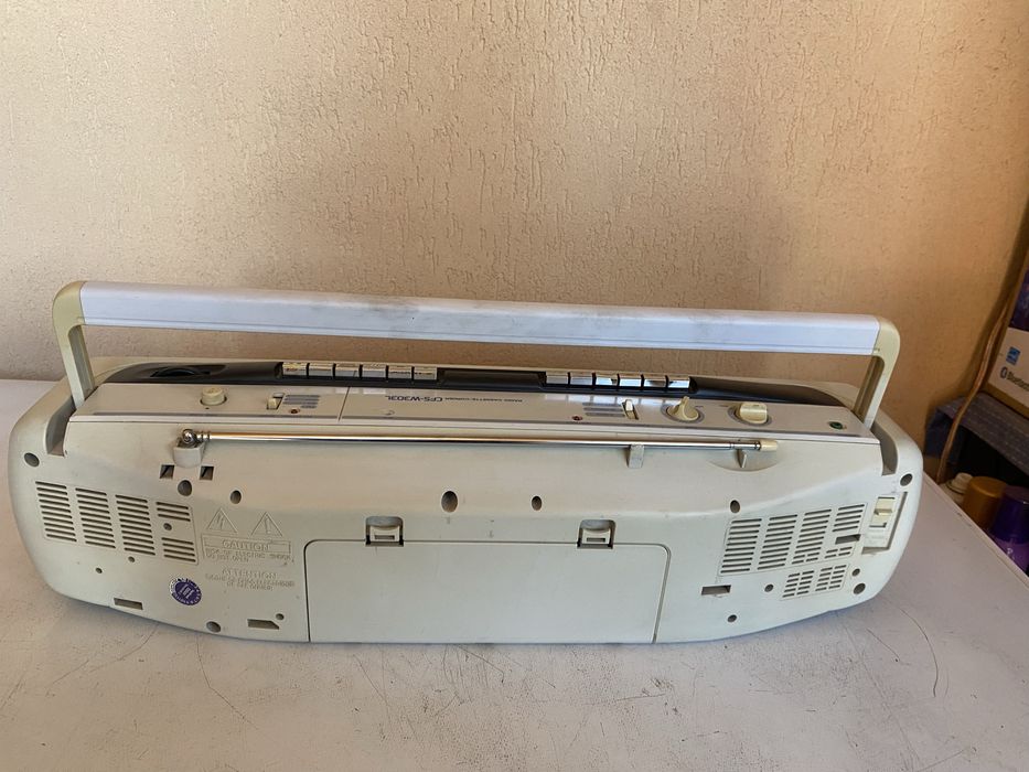 Radiocasetofon Sony cfs w 303 L