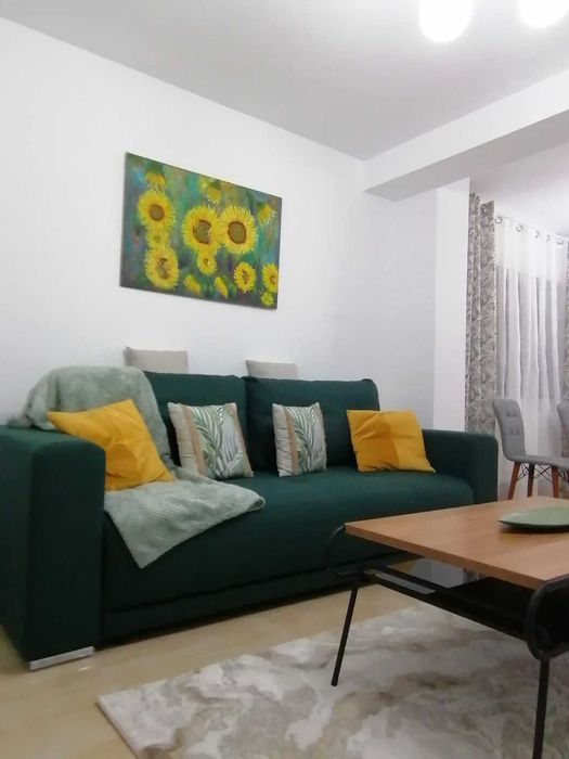 Închiriez casă în Ovidiu – lângă faleză, vedere la lac