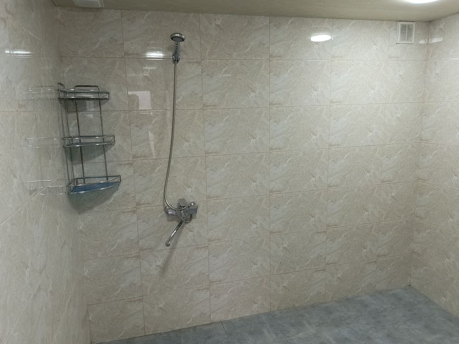 Kirf ucaskasi Bunyodkor maxallaga xovlini yarmi