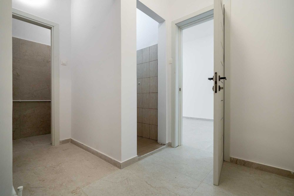 Spațiu comercial 130 mp – Șos. Alexandriei 92 – Stradal, renovat lux