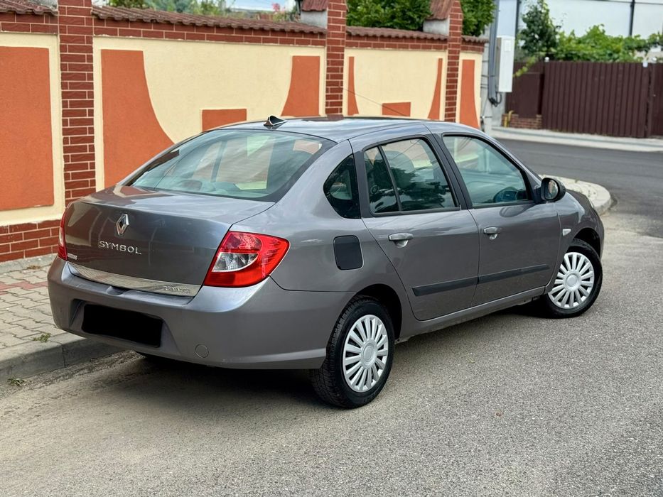 RENAULT Symbol 2012 — imagine 4