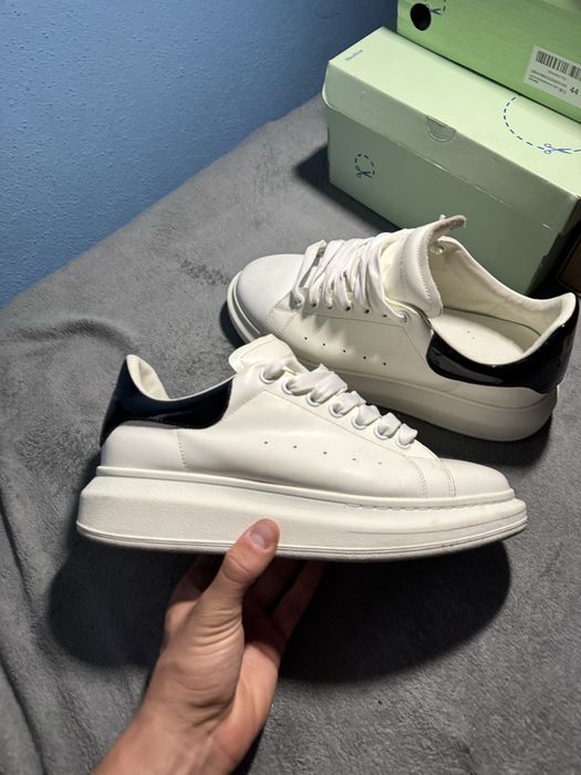 Alexander Mcqueen