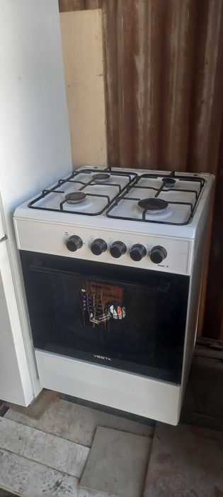 Продаётся газовая плита Веста