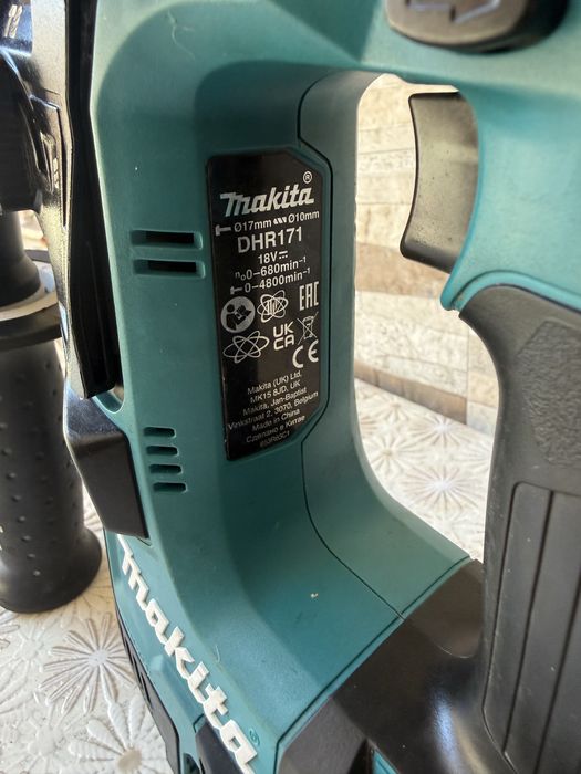 Акумулаторен перфоратор Makita DHR171Z, SDS-plus, 18 V, 1.2 J,