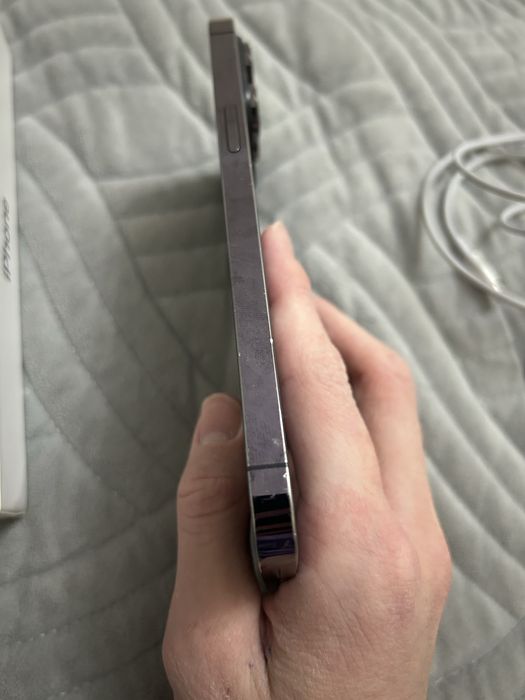 Продается iphone 14 pro max с коробкой
