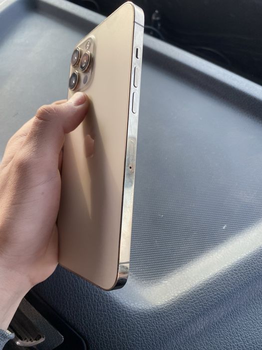 Iphone 12 про макс