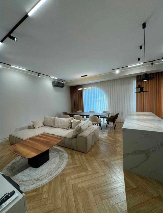 Цум квартира возле Брадвея в Сдаётся уютная квартира в новостройке