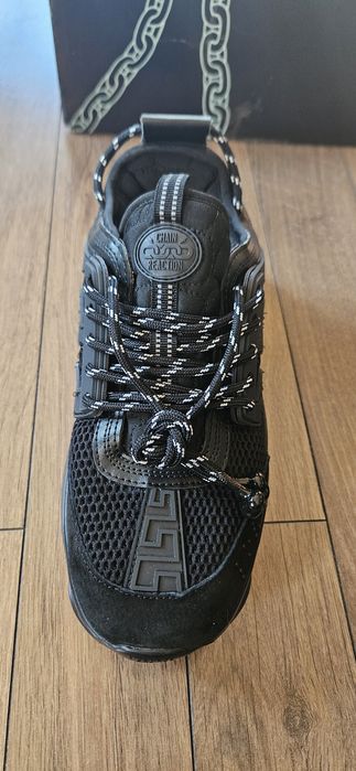 versace chain reaction