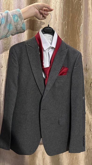 Продам костьюм шалбар