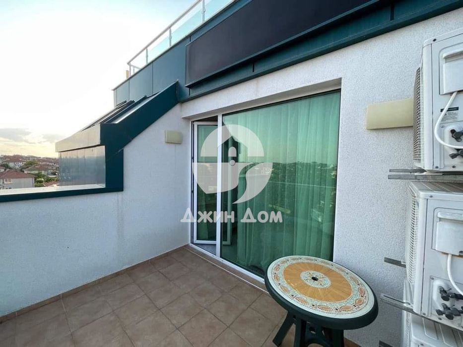 Тристаен апартамент с ГЛЕДКА МОРЕ в к-с „Омега“, с. Равда