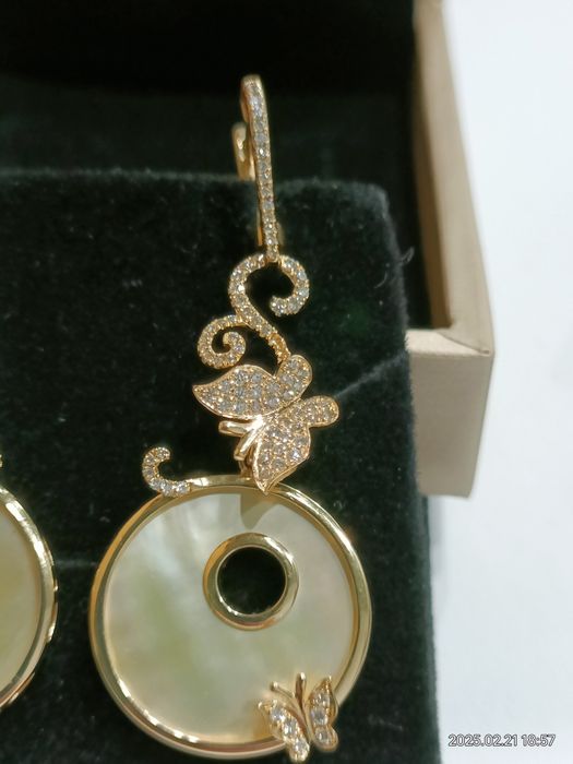 Vind cercei din aur 18kt cu diamante